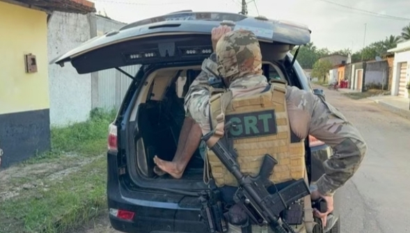 Operação da Polícia Civil mira grupo ligado ao tráfico de drogas em Rosário
