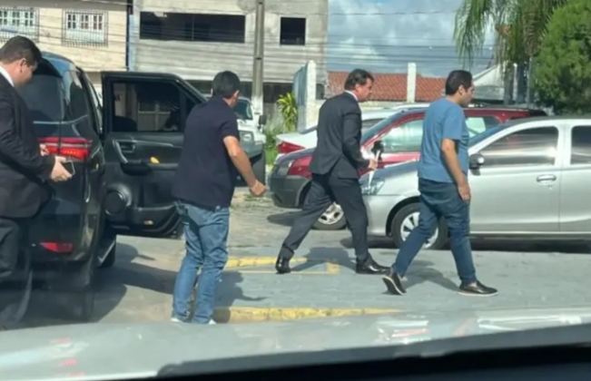 Prefeito de Igarapé Grande se entrega à polícia após prisão decretada por morte de policial