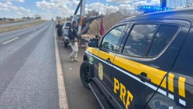 Foragido da Justiça do Maranhão é preso transportando helicóptero em rodovia no DF