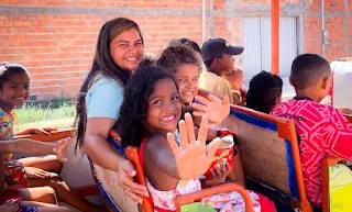 Vereadora Dr.ª Monamara Reis realiza grande ação social no Residencial São Miguel, em Vargem Grande