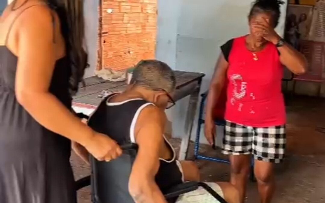 Vargem Grande: Com o coração aberto, vereadora Monamara atende pedido comovente e doa cadeira de rodas