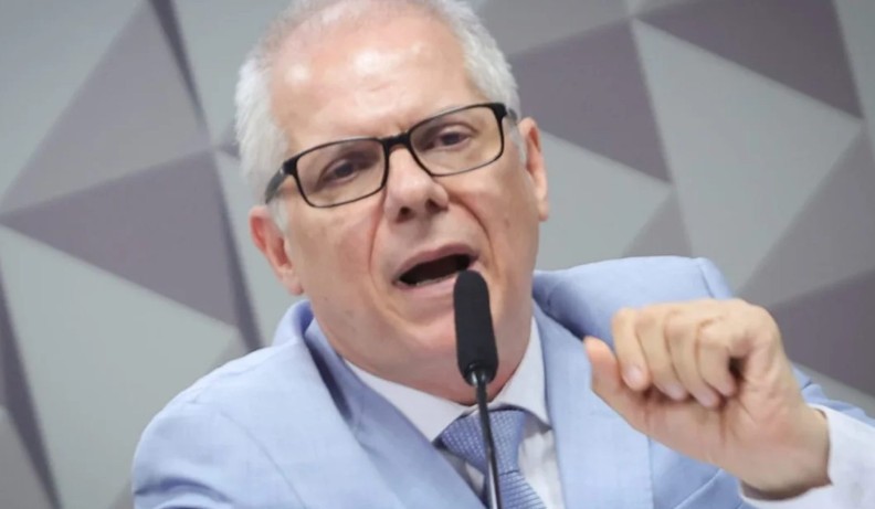 PF prende ex-presidente do INSS e faz buscas contra deputado e ex-ministro