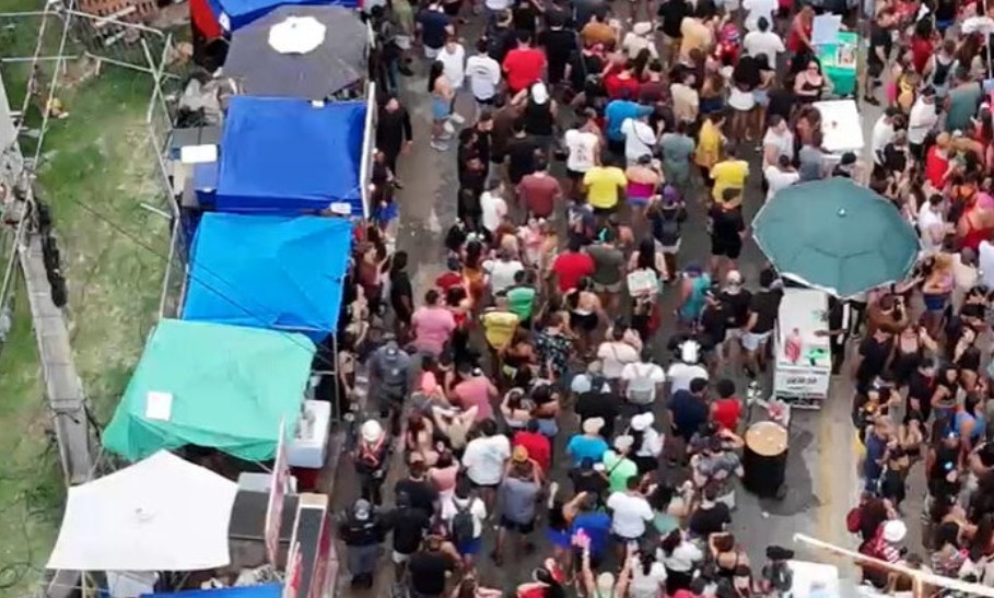Sistema de reconhecimento facial ajuda a capturar foragidos da justiça durante o Carnaval na avenida Litorânea