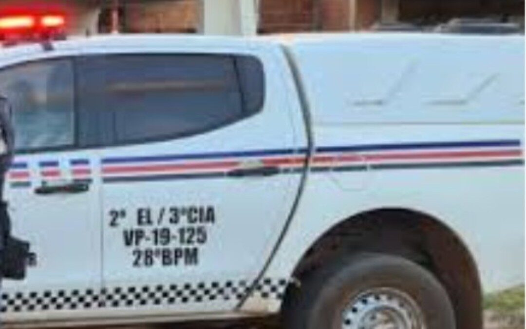 Homem é preso após desacatar e ameaçar policiais em Nina Rodrigues; polícia não tem peito de aço, eu meto é bala”