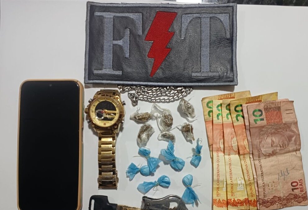 Dupla é presa com cocaína e maconha no centro de Itapecuru-Mim