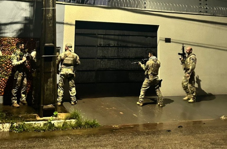 Operação da Polícia Civil mira grupo suspeito de espalhar fake news contra autoridades do MA