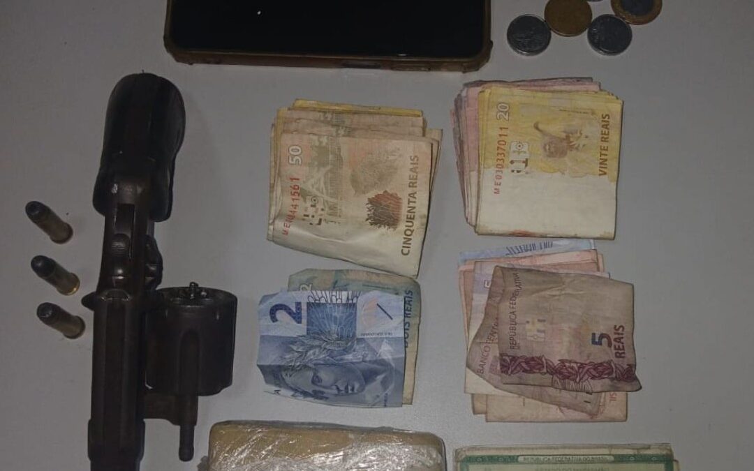 Homem é preso com arma de fogo e 350g de maconha após efetuar disparos em via pública, em Anajatuba