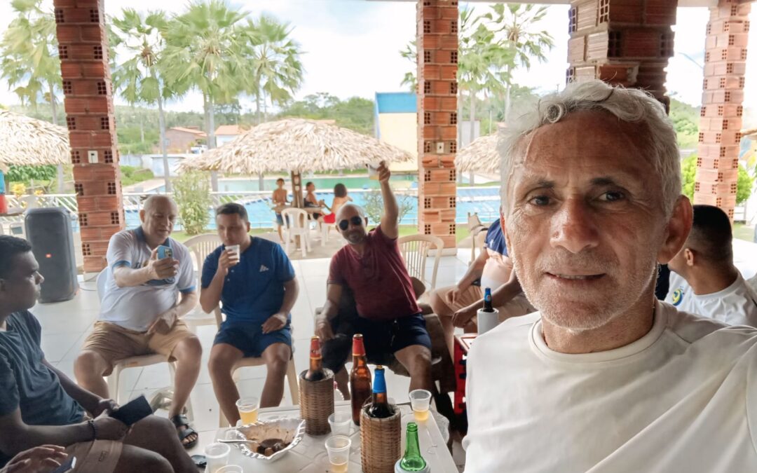 “Campeão” prestigia amistoso máster entre Nina Rodrigues e Afonso Cunha e reforça apoio ao esporte