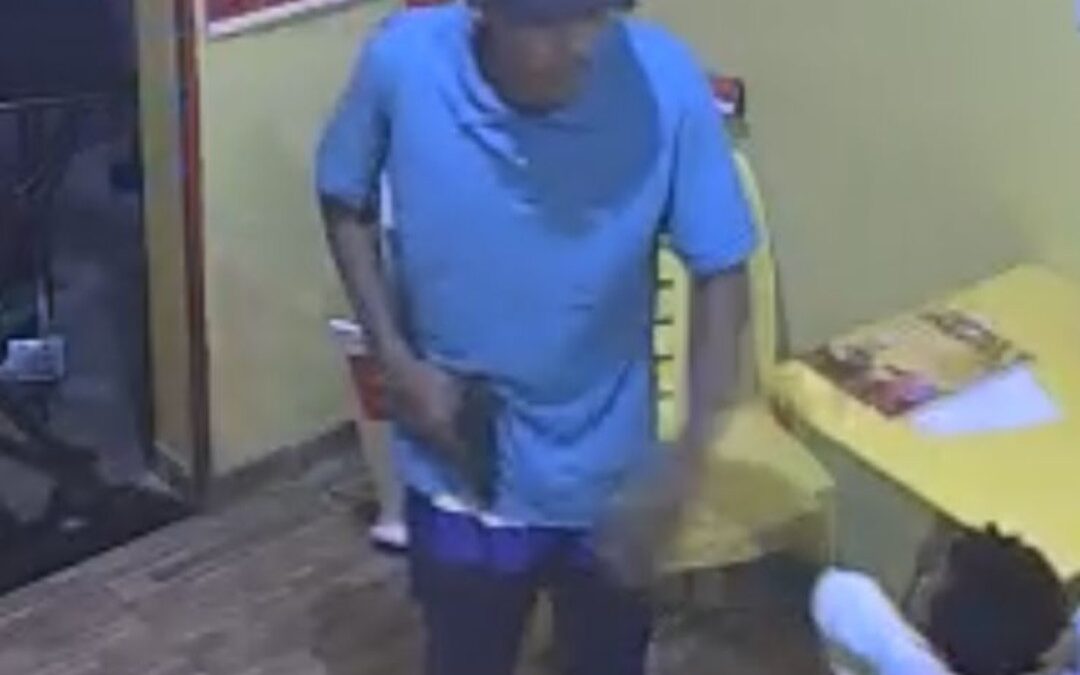 Dupla que assaltou estabelecimento comercial, rendeu clientes e apontou arma para criança é presa em Itapecuru-Mirim