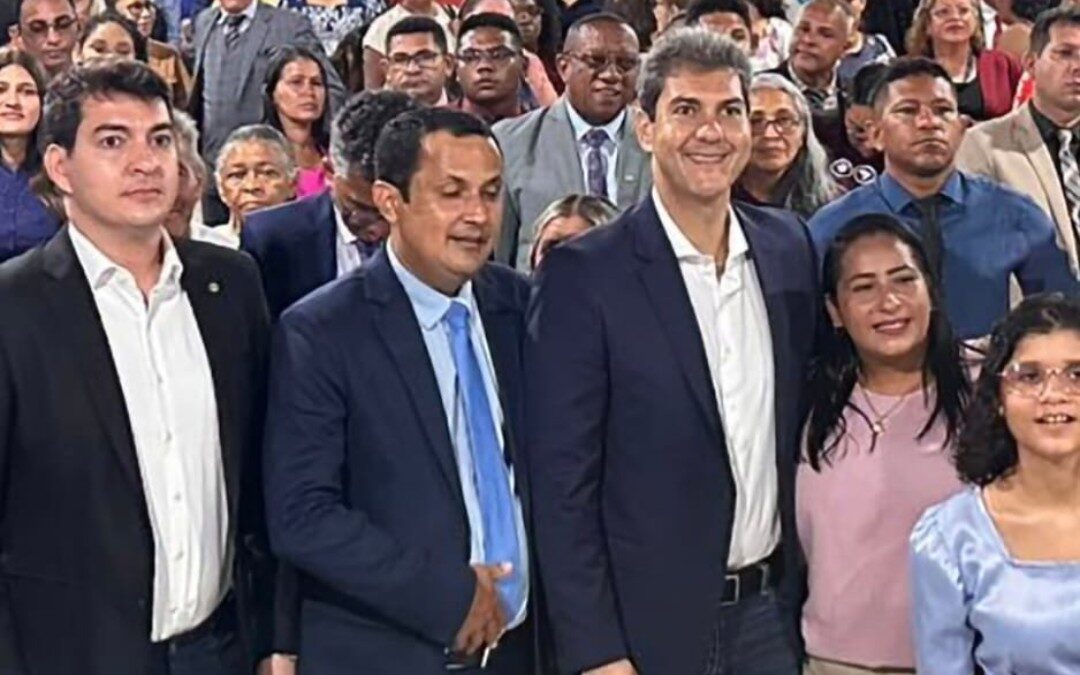 Vereadora Professora Cláudia Aguiar e Eduardo Braide participam de evento evangélico em Itapecuru-Mirim