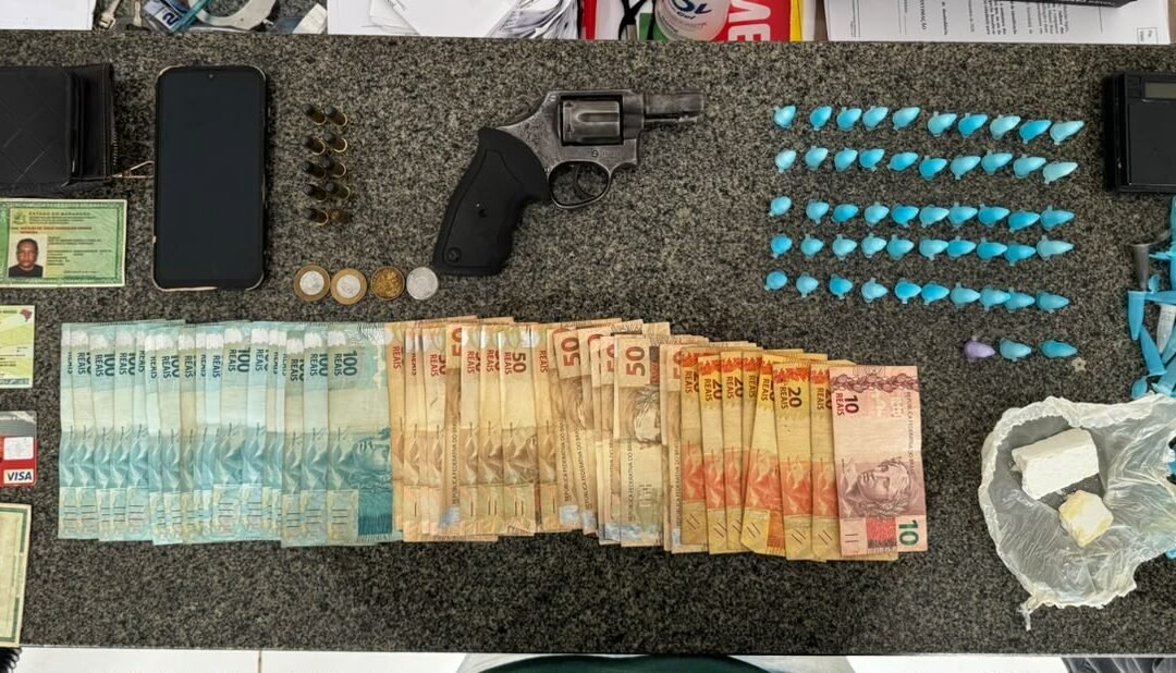Casal é preso por tráfico de drogas e posse ilegal de arma de fogo em Anajatuba