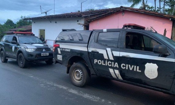 Criminosos invadem residência e matam homem a tiros na frente da esposa e filha em Axixá